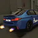 BMW M5 F90 против CLS 63 логотип